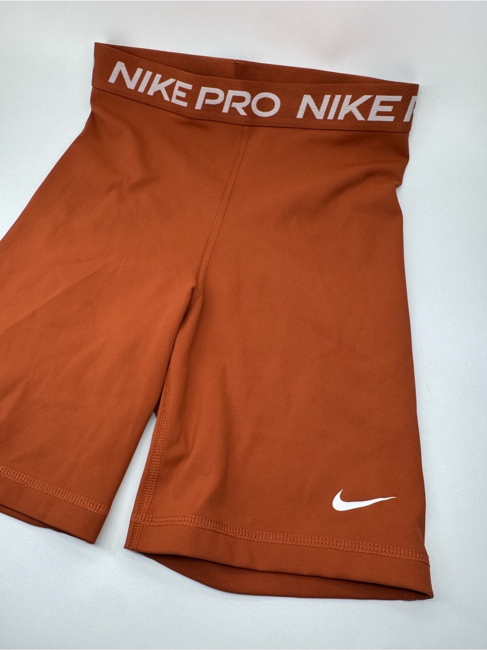 Nike Pro 365 Shorts Burnt Orange NWOT - Picture 3 of 9